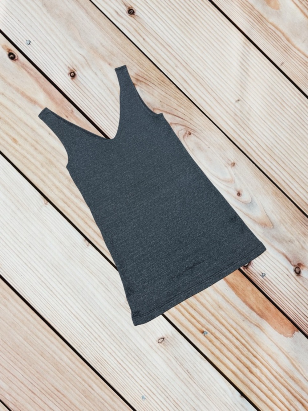 Michael Stars OS metallic cotton nylon v-neck tank